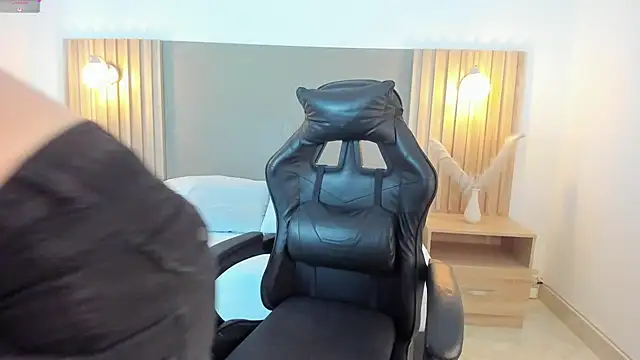 emma fhox online show from 09-27-25, 02:16