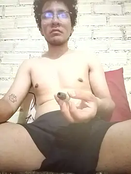 LecheDeSoya666 online show from 01-08-26, 10:12