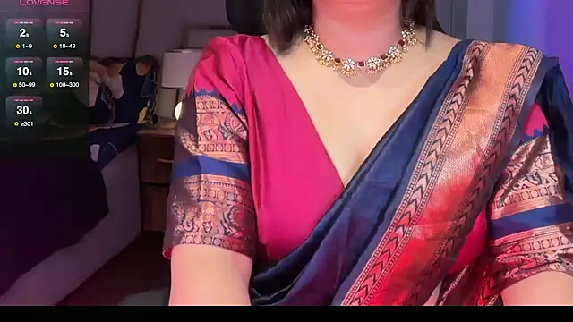 SunhariGirl online show from 09-24-25, 03:32