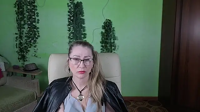 Habibi Honeyy online show from 04-13-26, 12:54