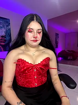 Snapshot of Celestee69 chatting on 10-28-25, 08:55 Celestee69 online show from 10-28-25, 08:55