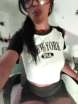 LeilaEbony online show from 10-14-25, 11:55