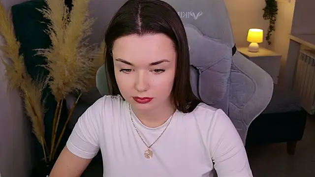 AvaFlower online show from 09-30-25, 12:54