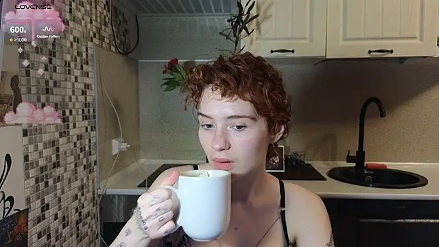 Snapshot of jelly_cherry chatting on 11-26-25, 10:33 jelly cherry online show from 11-26-25, 10:33