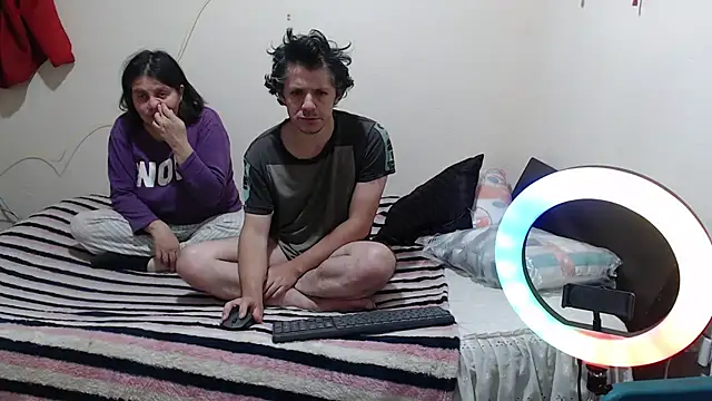 jade noah  online show from 10-03-25, 11:51