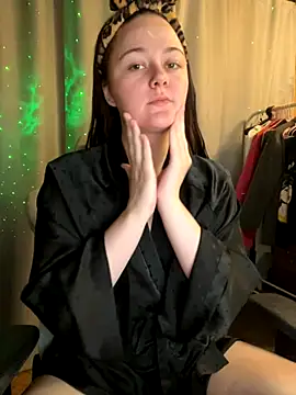 Cuty Kitty online show from 11-21-25, 04:33