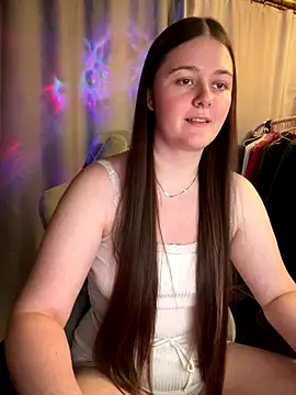 Cuty Kitty online show from 12-14-25, 08:57