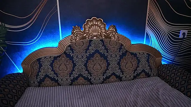 IvyLaurent online show from 11-11-25, 06:41