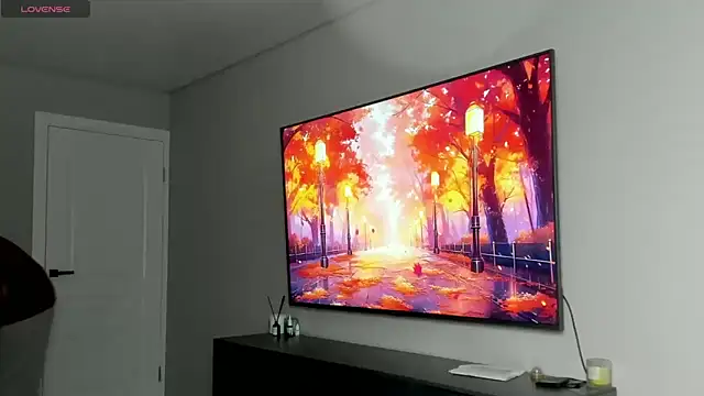 DaniHort online show from 10-14-25, 08:48