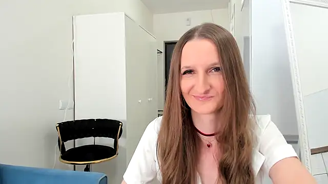 Kitty Player online show from 10-06-25, 07:17