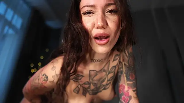 megamizuki online show from 11-19-25, 11:10