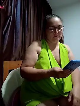 Snapshot of Kasandra_000 chatting on 12-15-25, 11:36 Kasandra 000 online show from 12-15-25, 11:36