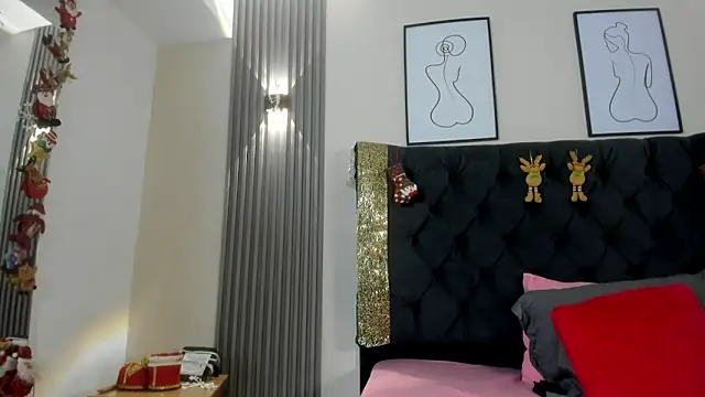 CoralieBronson online show from 12-17-25, 09:32