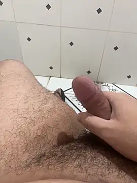 Snapshot of Piter14cm chatting on 10-29-25, 04:20 Piter14cm online show from 10-29-25, 04:20