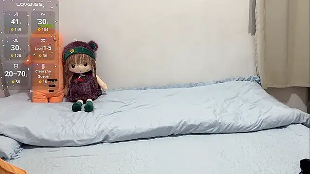 Yingbao-Baby online show from 10-29-25, 09:11