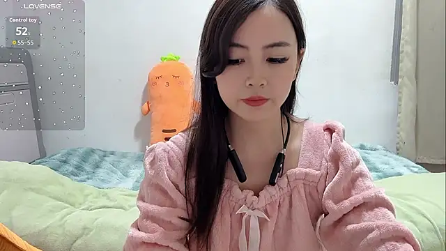 Yingbao-Baby online show from 12-22-25, 07:05