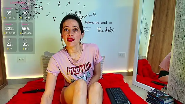 Snapshot of Sophia_k_Rk chatting on 10-18-25, 01:52 Sophia k Rk online show from 10-18-25, 01:52