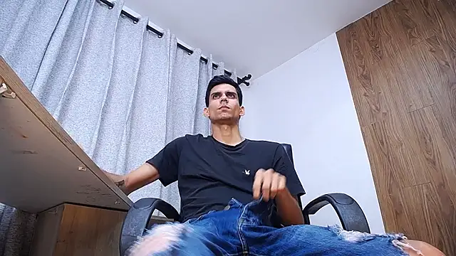 Sebalexis7 online show from 11-21-25, 05:50