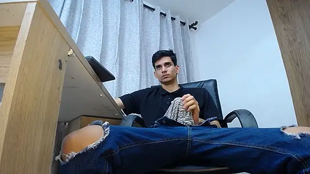 Sebalexis7 online show from 11-25-25, 03:28