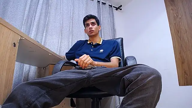 Sebalexis7 online show from 11-28-25, 03:31