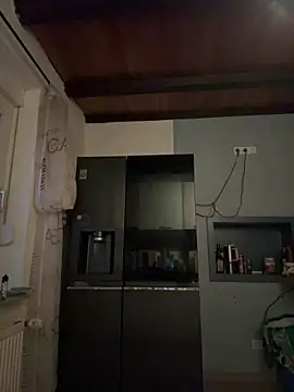 Snapshot of SweetTeenGirl chatting on 11-10-25, 06:12 SweetTeenGirl online show from 11-10-25, 06:12