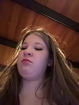 Snapshot of SweetTeenGirl chatting on 12-18-25, 04:40 SweetTeenGirl online show from 12-18-25, 04:40