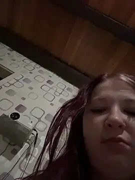 Snapshot of SweetTeenGirl chatting on 01-14-26, 04:18 SweetTeenGirl online show from 01-14-26, 04:18