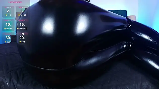 Alisse Moore online show from 10-10-25, 12:48