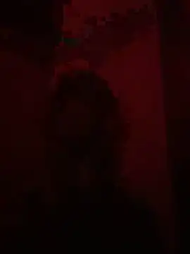 Snapshot of LeggyLeggs chatting on 10-17-25, 08:06 LeggyLeggs online show from 10-17-25, 08:06