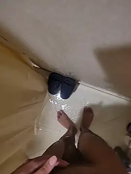 catluvr999 online show from 02-04-26, 03:12