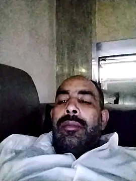 Snapshot of salimbasha chatting on 09-23-25, 06:22 salimbasha online show from 09-23-25, 06:22