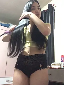 ashleyy20 online show from 12-17-25, 12:44