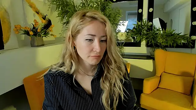 AstraMonroe online show from 09-29-25, 04:39