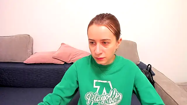 alisaakiss online show from 11-22-25, 06:56