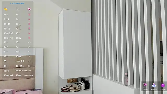 kaori mi online show from 11-18-25, 10:31