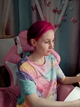 Fuzzy Unicorn online show from 09-08-25, 07:02