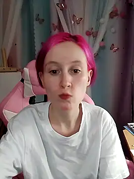 Fuzzy Unicorn online show from 09-16-25, 06:53