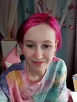 Fuzzy Unicorn online show from 09-19-25, 07:25