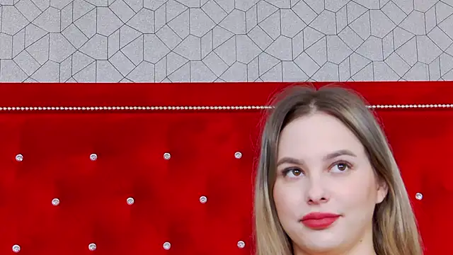 Ellsa Jean  online show from 10-27-25, 05:11