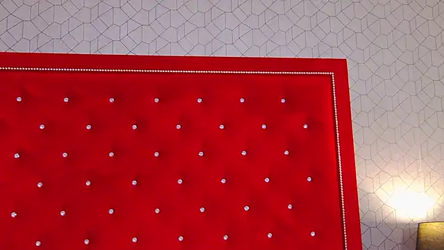 Ellsa Jean  online show from 12-19-25, 03:13