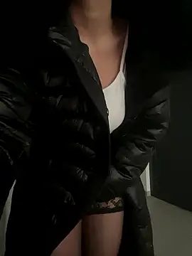 Snapshot of eli5566 chatting on 01-08-26, 11:12 eli5566 online show from 01-08-26, 11:12