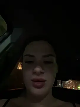 Snapshot of MiraReach chatting on 09-12-25, 04:51 MiraReach online show from 09-12-25, 04:51