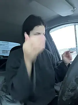 Snapshot of MiraReach chatting on 11-24-25, 02:33 MiraReach online show from 11-24-25, 02:33