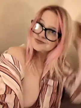 SuzieSub online show from 09-13-25, 10:31