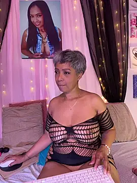 skarlleth 11 online show from 11-20-25, 02:06