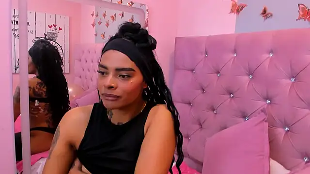EmmaEbony  online show from 09-09-25, 11:21