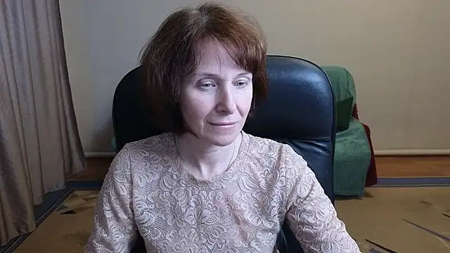 Lia Tito online show from 01-13-26, 01:05