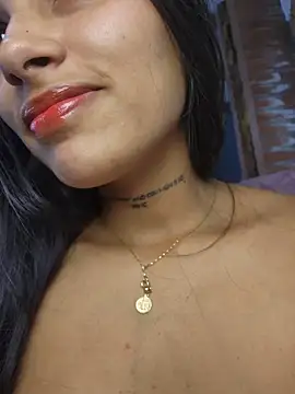 Snapshot of Lorena_Mcfly chatting on 01-12-26, 12:32 Lorena Mcfly online show from 01-12-26, 12:32