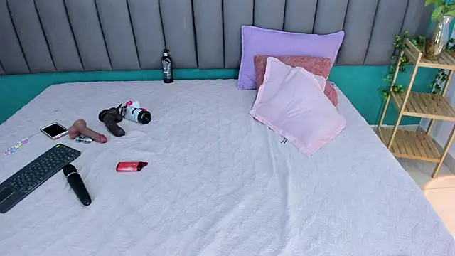 Amalia Bigass online show from 09-27-25, 05:01