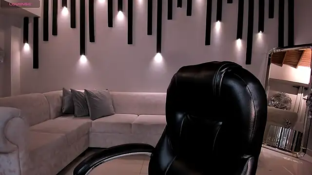 Snapshot of LiamCarterX chatting on 10-11-25, 04:33 LiamCarterX online show from 10-11-25, 04:33
